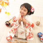 A345大阪の七五三写真撮影スタジオ・ハニーアンドクランチの3歳女の子和装のフォトギャラリー